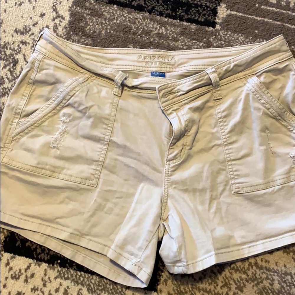 Arizona jean co khaki shorts 15